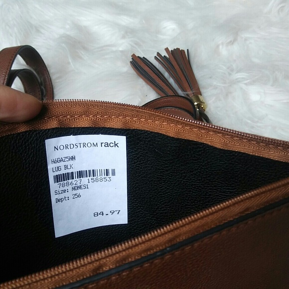 Calvin Klein purse - Picture 4 of 4